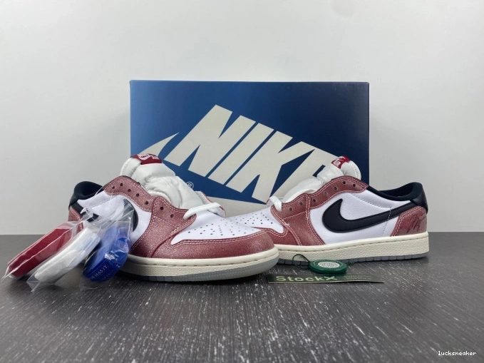 Cheap LUCY 'RED 1 JORDAN ROOM AIR TROPHY X OG LOW BLACK' FN0432-017 0812